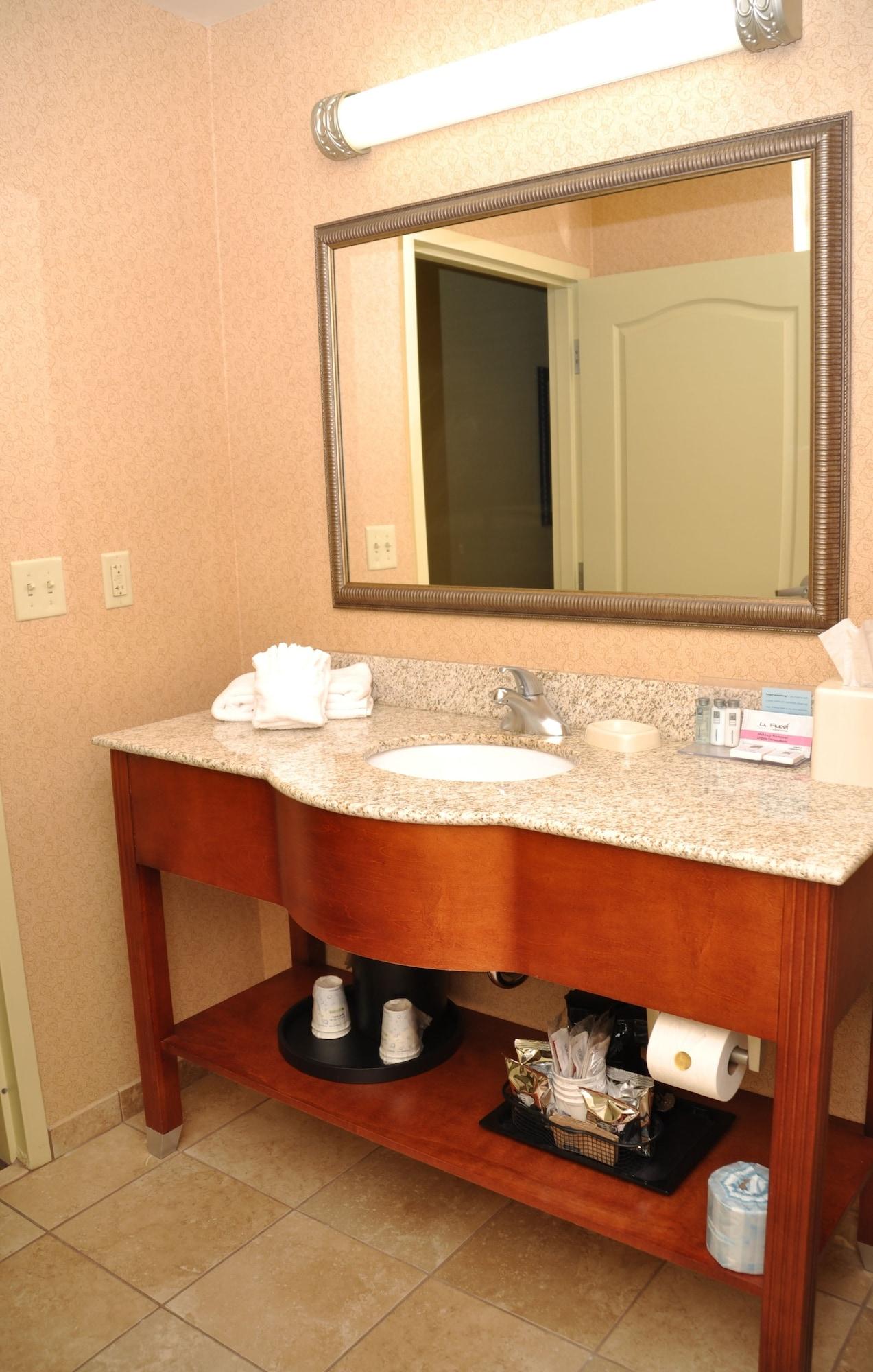 Hampton Inn Macomb Екстериор снимка
