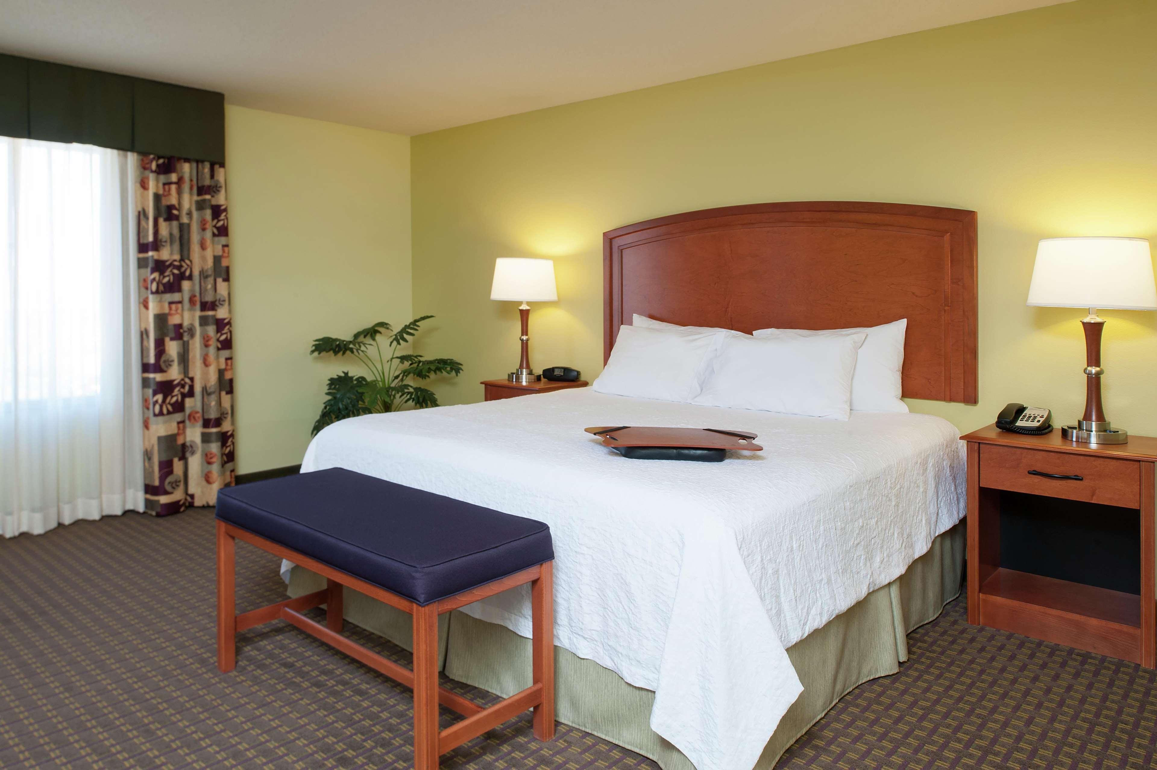 Hampton Inn Macomb Екстериор снимка
