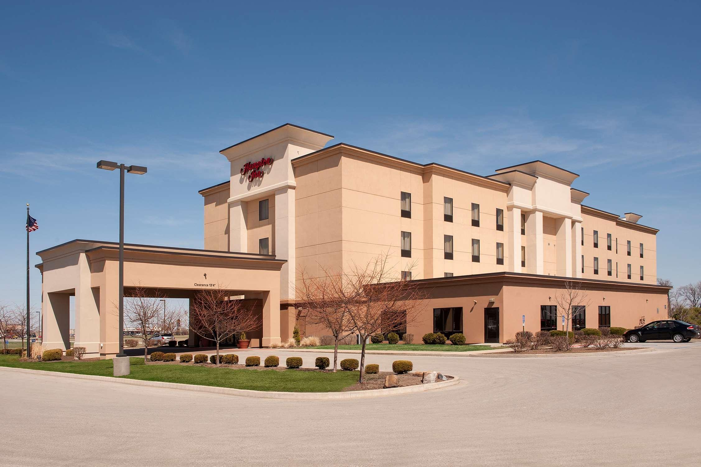 Hampton Inn Macomb Екстериор снимка