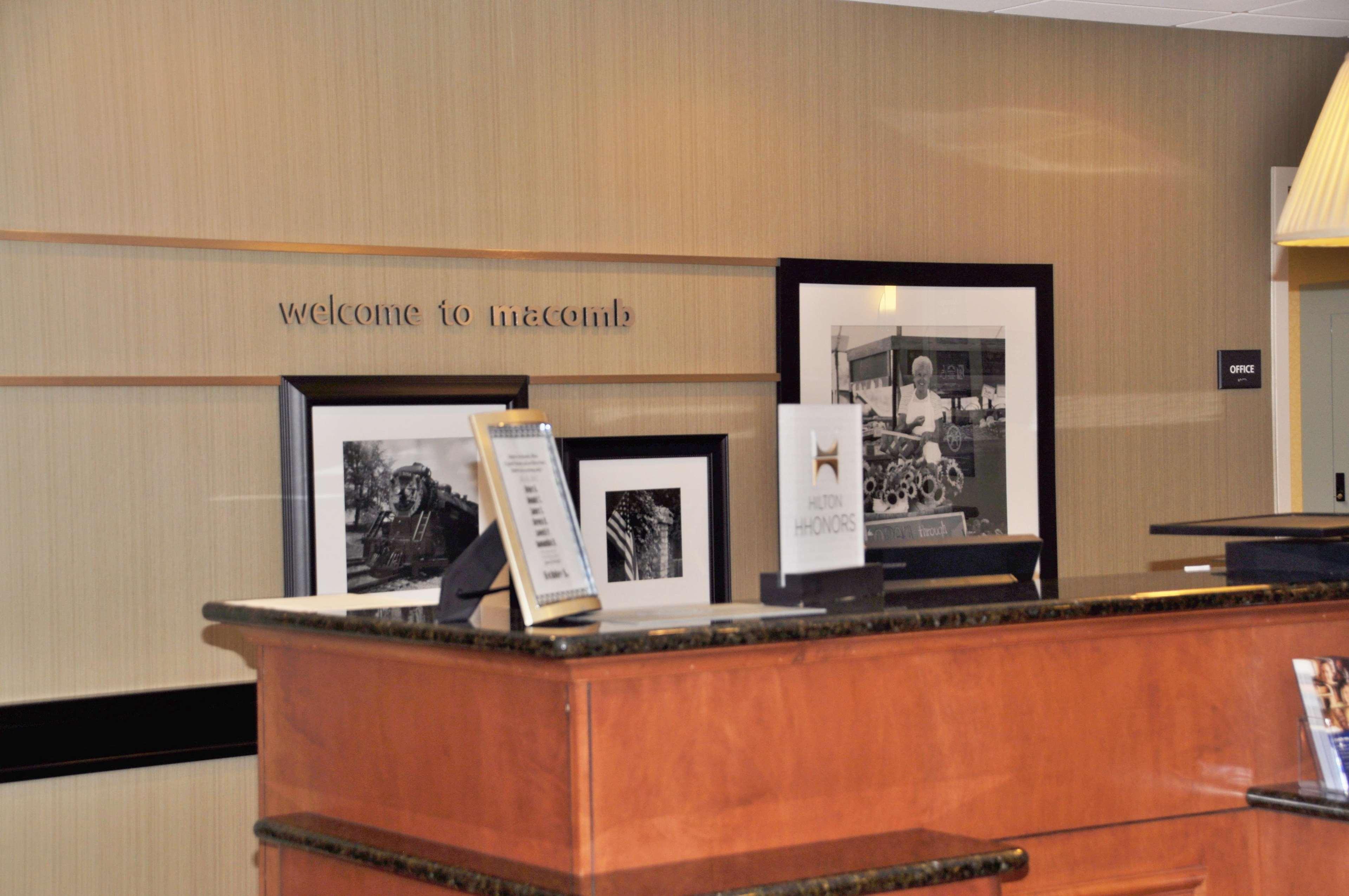 Hampton Inn Macomb Екстериор снимка