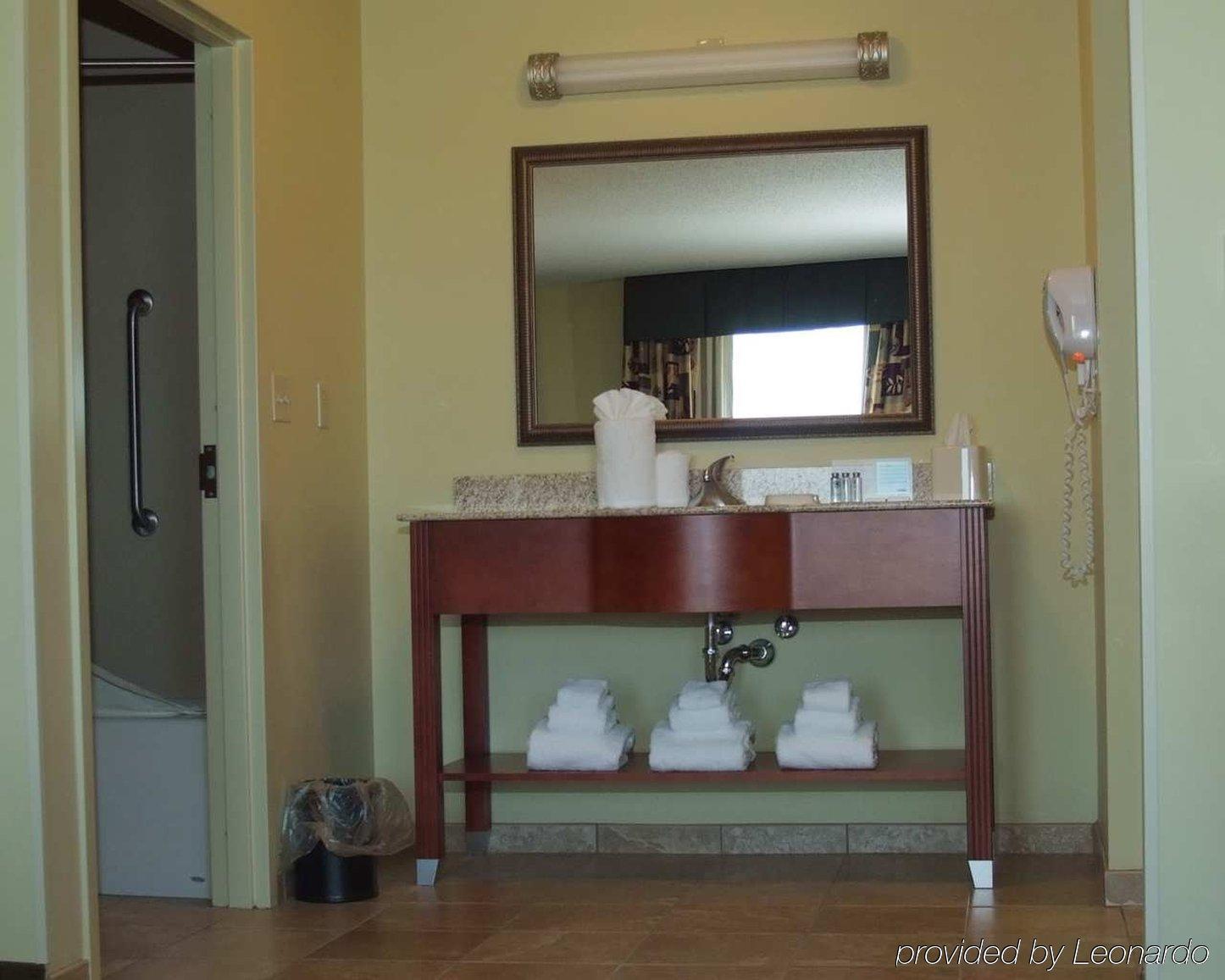 Hampton Inn Macomb Стая снимка