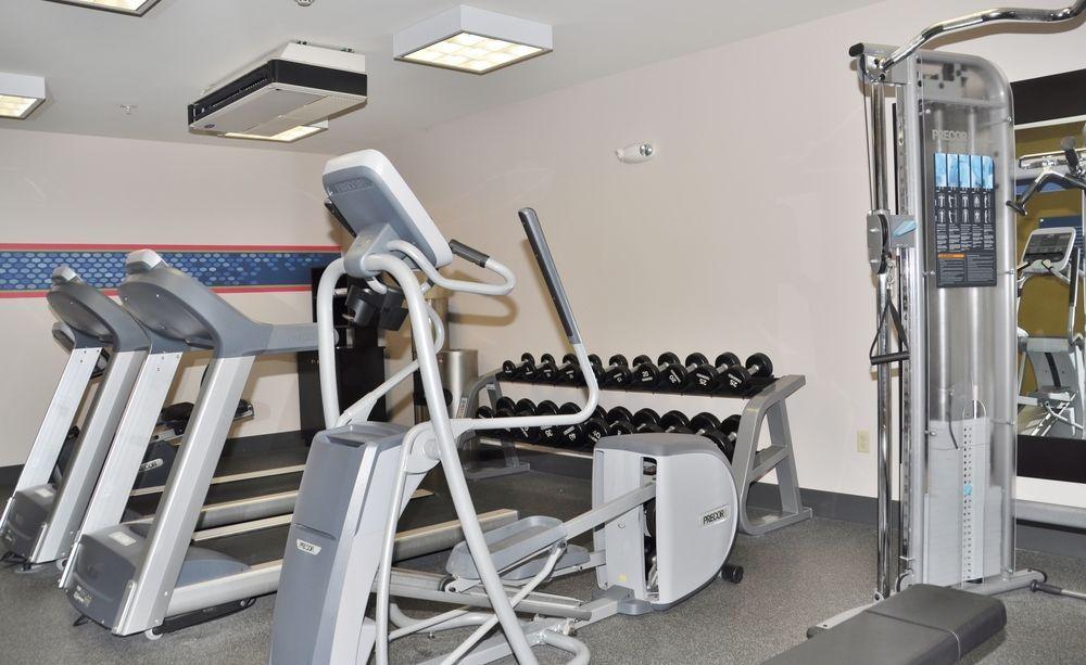 Hampton Inn Macomb Екстериор снимка
